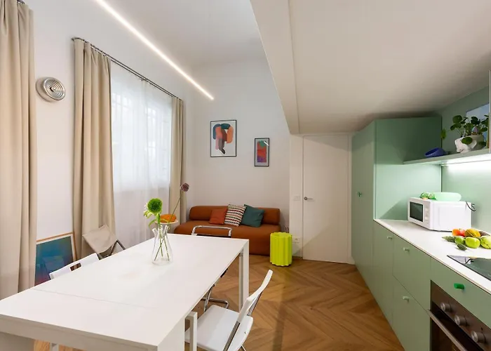 Apartment Loft Moderno Con Patio Privato A 100m Dalla Metro - La Taniere *