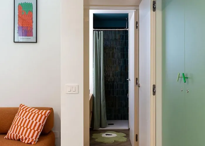 Apartment Loft Moderno Con Patio Privato A 100m Dalla Metro - La Taniere